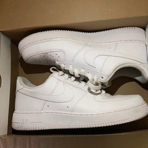 Air Force 1s size 10 1/2